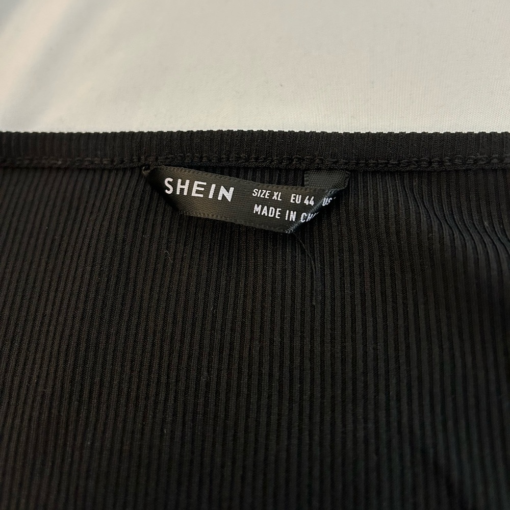 Shein Rib-Knit Top - Picture 4 of 4